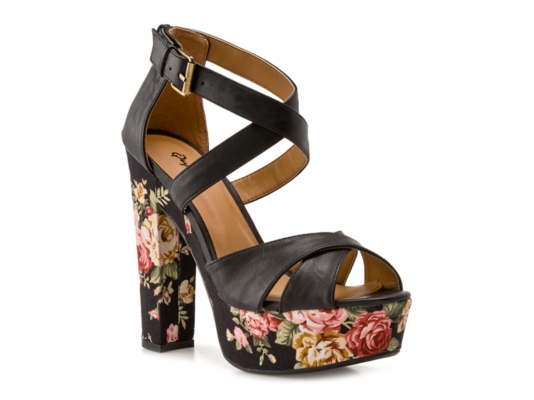 Qupid Gossip-04 Sandal