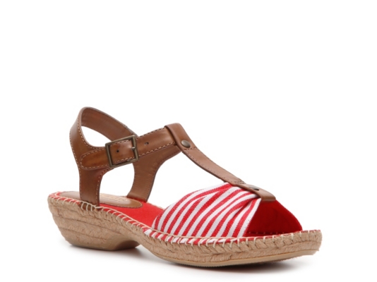 Cliffs by White Mountain Cheerio Sandal