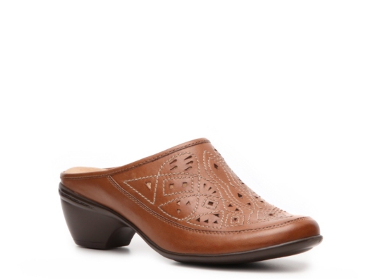 White Mountain Outstand Clog