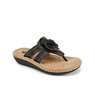 Cliffs by White Mountain Carnation Wedge Sandal
