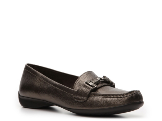 Liz Claiborne Allan Moc