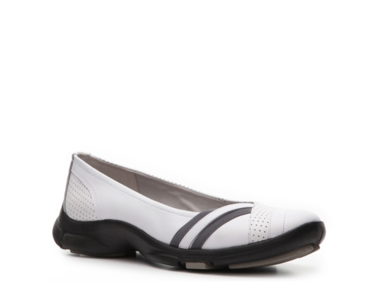 Privo by Clarks Women's Talus Sport Flat