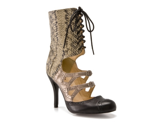 N.Y.L.A. Tamara Bootie