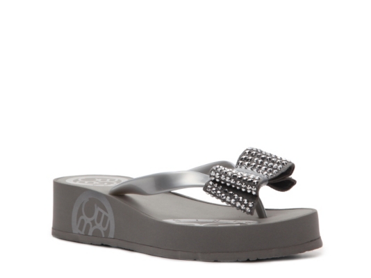 BCBG Paris Falyn Flip Flop