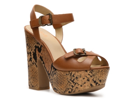 Levity Fay Wedge Sandal