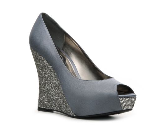 Nina Mahala Wedge Pump | DSW
