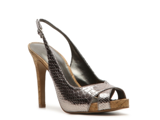 Kelly & Katie Quench Platform Sandal