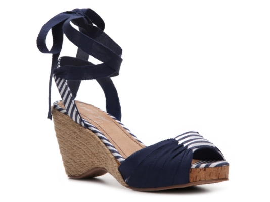 Envy Cerise Wedge Sandal