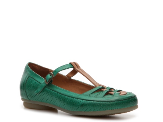 Crown Vintage Daniella Flat