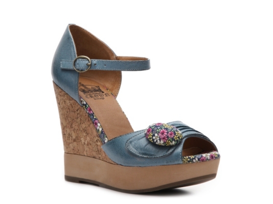 Crown Vintage Coming Up Daisies Wedge Sandal