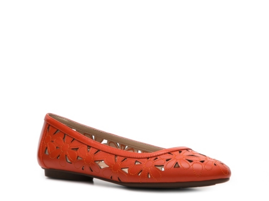 Adrienne Vittadini Charlann Flat