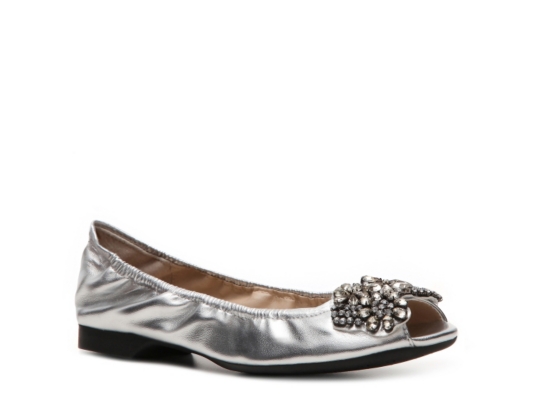 Adrienne Vittadini Ashley Flat
