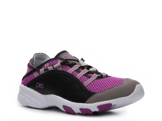 Piro Women's Walking Shoe
