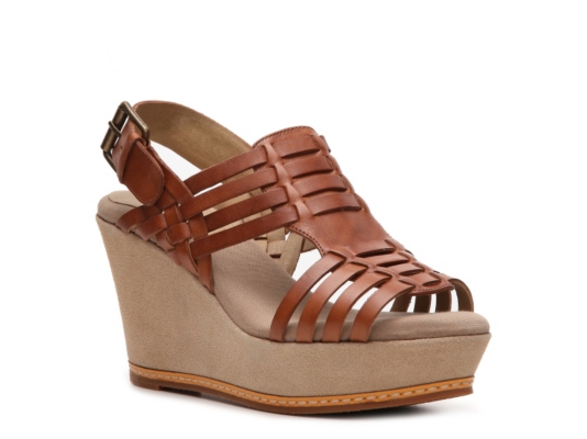 Levity Catja Wedge Sandal