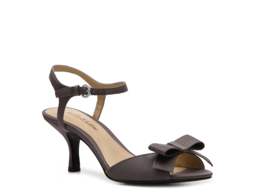 Kelly & Katie Bebe Sandal
