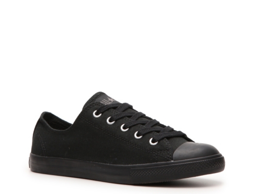 womens dainty converse
