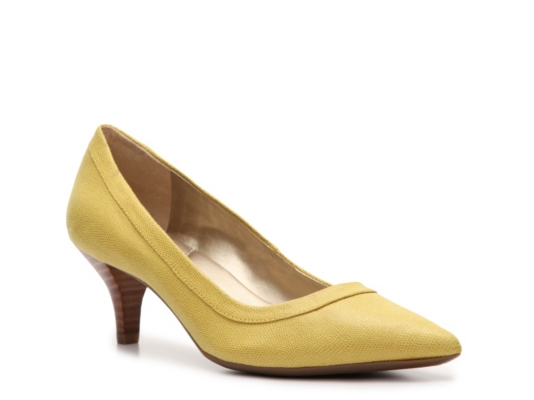 Bandolino Zadina Pump