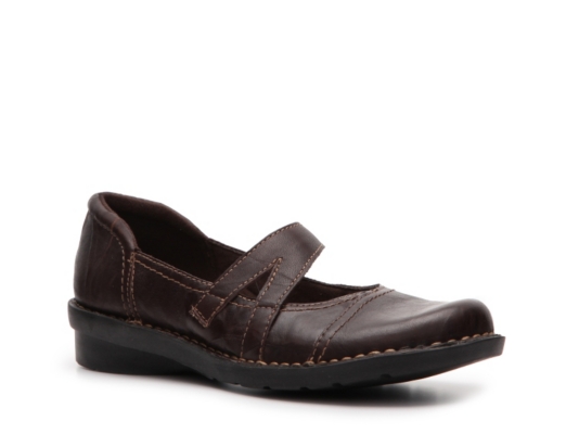 Clarks Women's Nikki Tavern Mary Jane