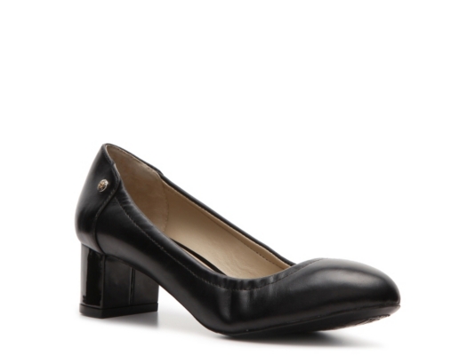 Ellen Tracy Parrie Leather Pump