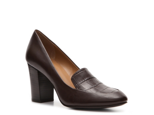 Tahari Fury Pump
