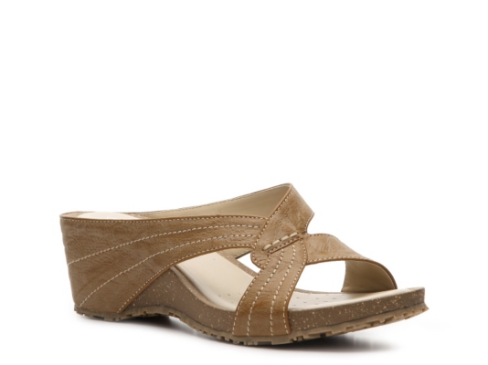 Patrizia by Spring Step Avelle Wedge Sandal