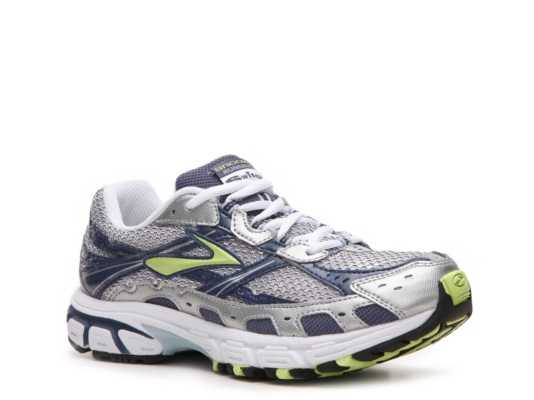 Brooks Women's Switch 4 Running Shoe