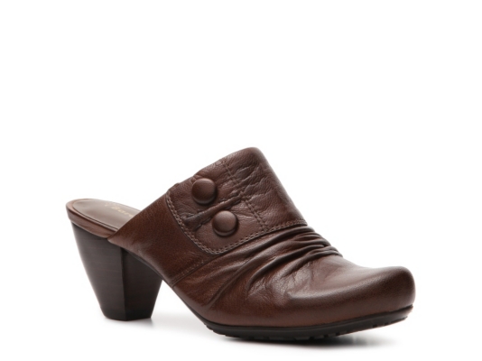 Bare Traps Tynetta Mule