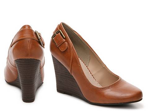 Restricted Sugar Wedge Pump | DSW