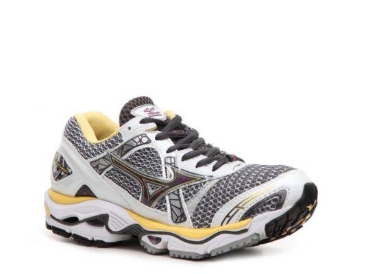 Mizuno Women's Wave Nirvana 7 Running Shoe