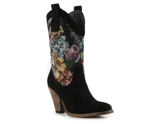 Very Volatile Vona Boot