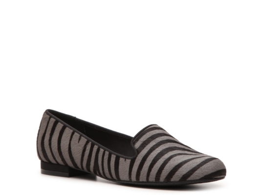 Liz Claiborne Dapper Flat