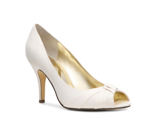Nina Fultan Pump