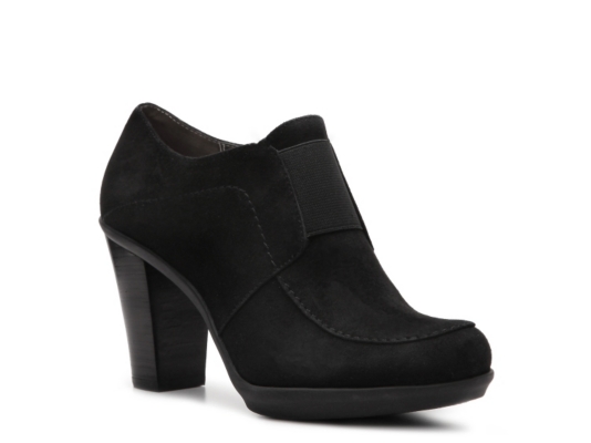 Liz Claiborne Yvonne Bootie