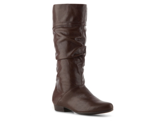 Cliffs by White Mountain Freewill Slouch Boot