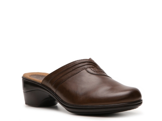 Earth Origins Peggy Clog