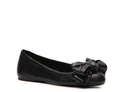 Prada Cracked Leather Bow Flat | DSW