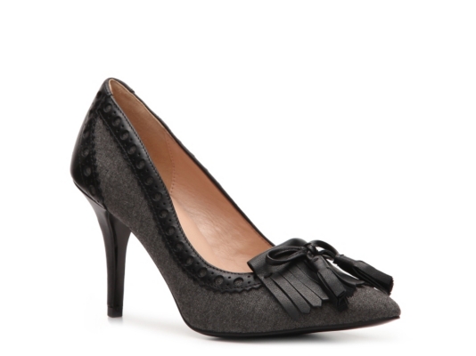 Audrey Brooke Pauline Pump