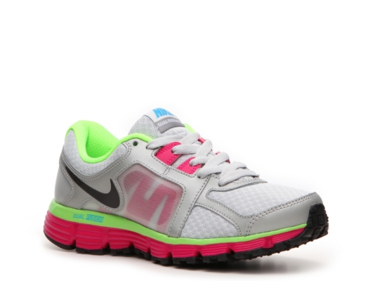 nike dual fusion st2