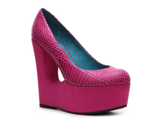 London Rebel Tart Wedge Pump