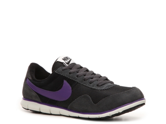 Nike Victoria NM Sneaker