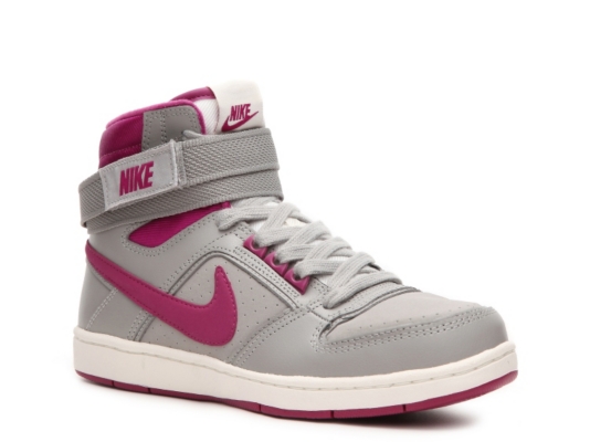 womens nike delta