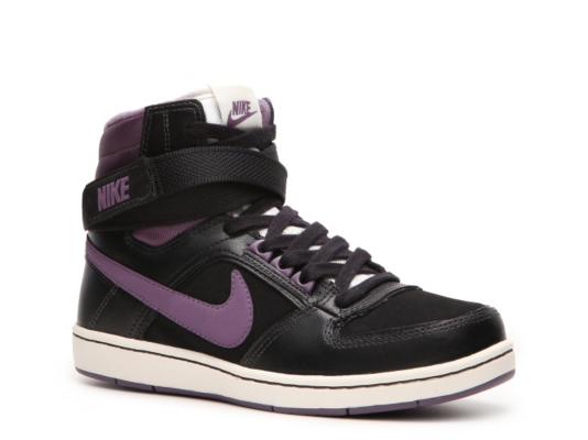 womens nike delta