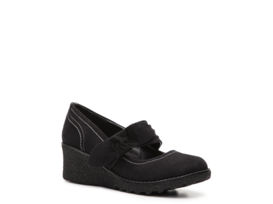 Mia Addie Girls' Toddler & Youth Wedge Casual Shoe