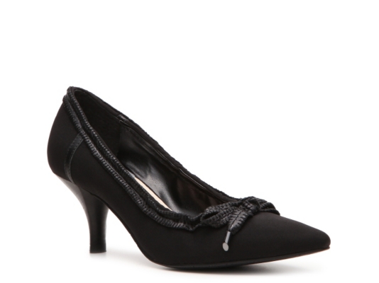 Tahari Bess Pump