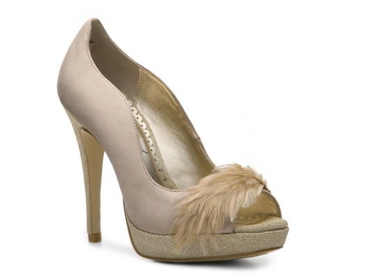 Lulu Townsend Barbara Pump