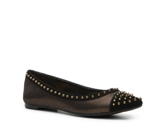 Jessica Simpson Amity Flat
