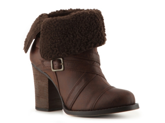 chinese laundry small town bootie