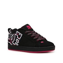 dc women's court graffik se skate shoe