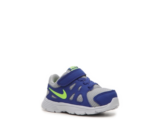 Nike Revolution 2 Boys' Infant & Toddler Running Shoe
