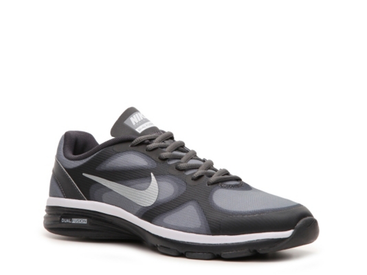 Nike Dual Fusion TR Lightweight Cross Training Shoe